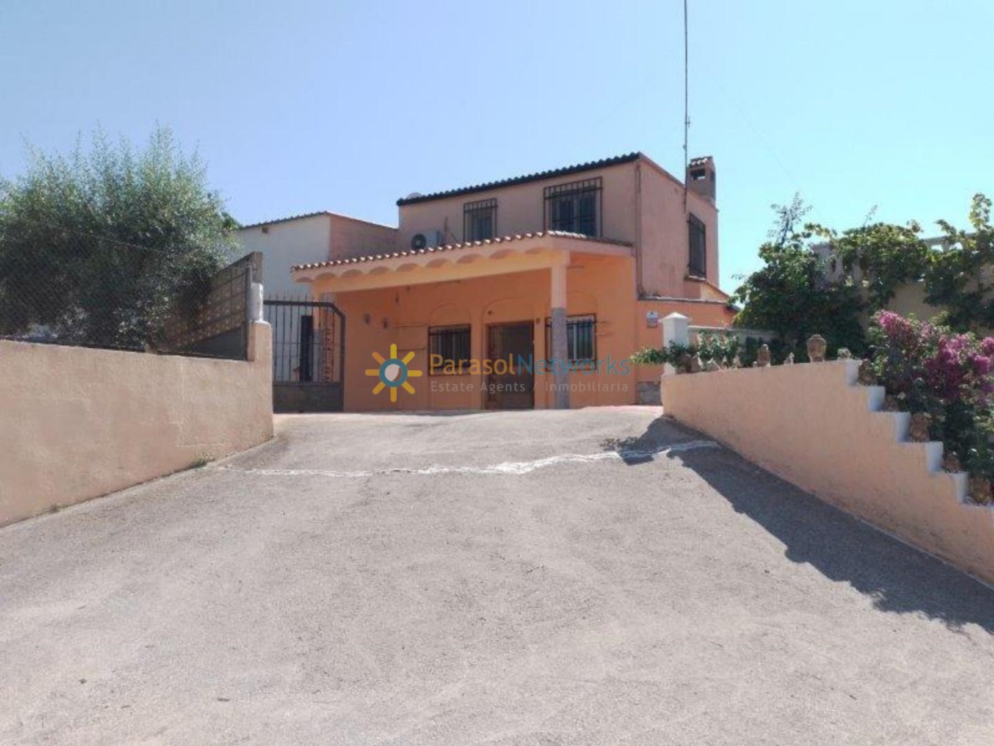 Villa for sale in Onteniente- Ref:2031