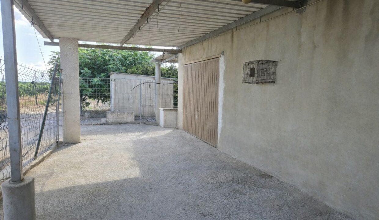 Área exterior junto a la pared