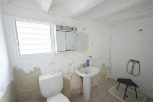 Baño antiguo con nuevas mejoras