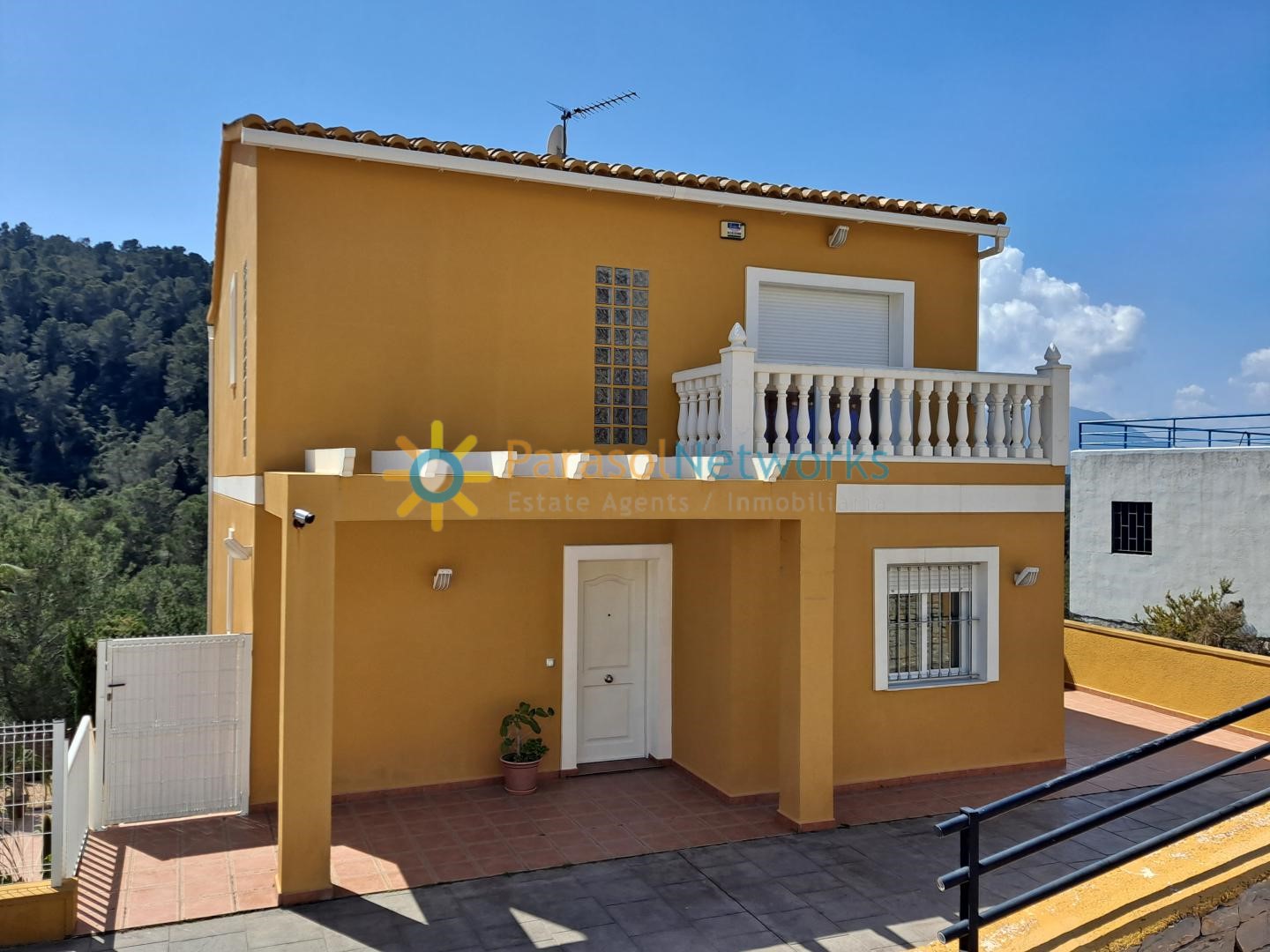 Villa for sale in Oliva – Ref: 1958