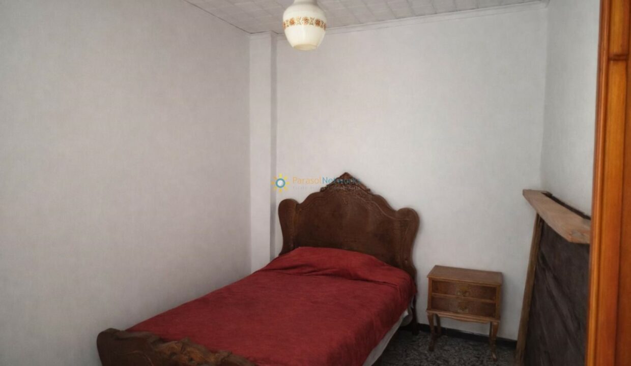 Habitación sencilla de estilo vintage