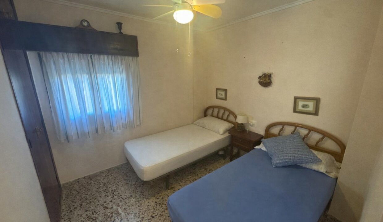 Habitación tranquila y luminosa