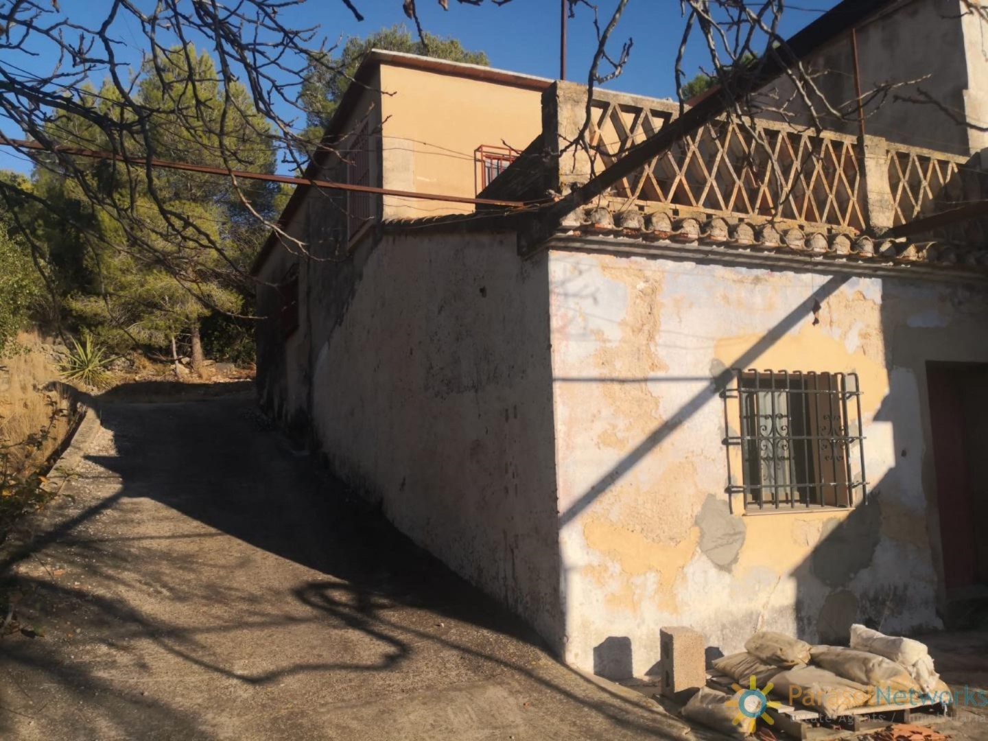 Doppelhaushälfte auf dem Land zum Verkauf in Oliva – Ref:2058