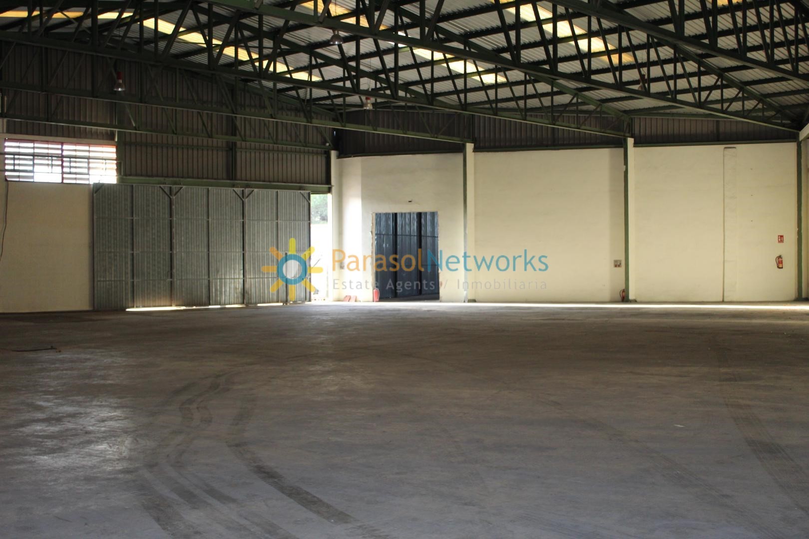 Industrial warehouse for rent in Alqueria de la Condesa – Ref: 276