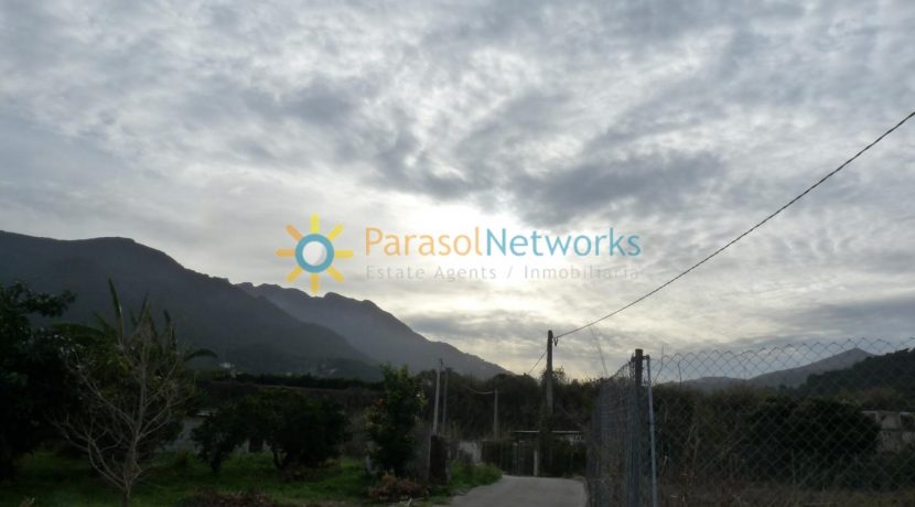 P1920894