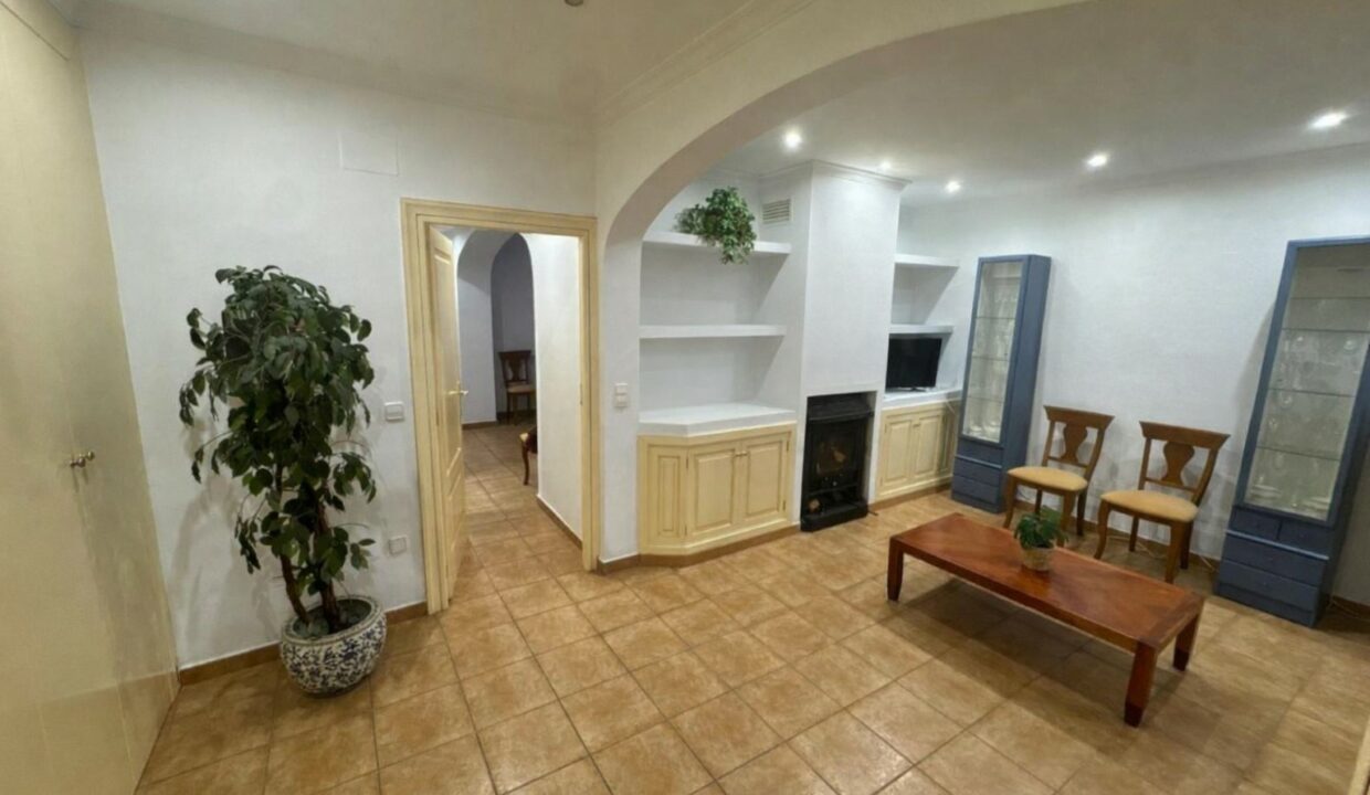 Sala de estar con detalles cálidos