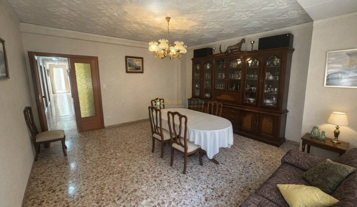 Salón tradicional de estilo europeo