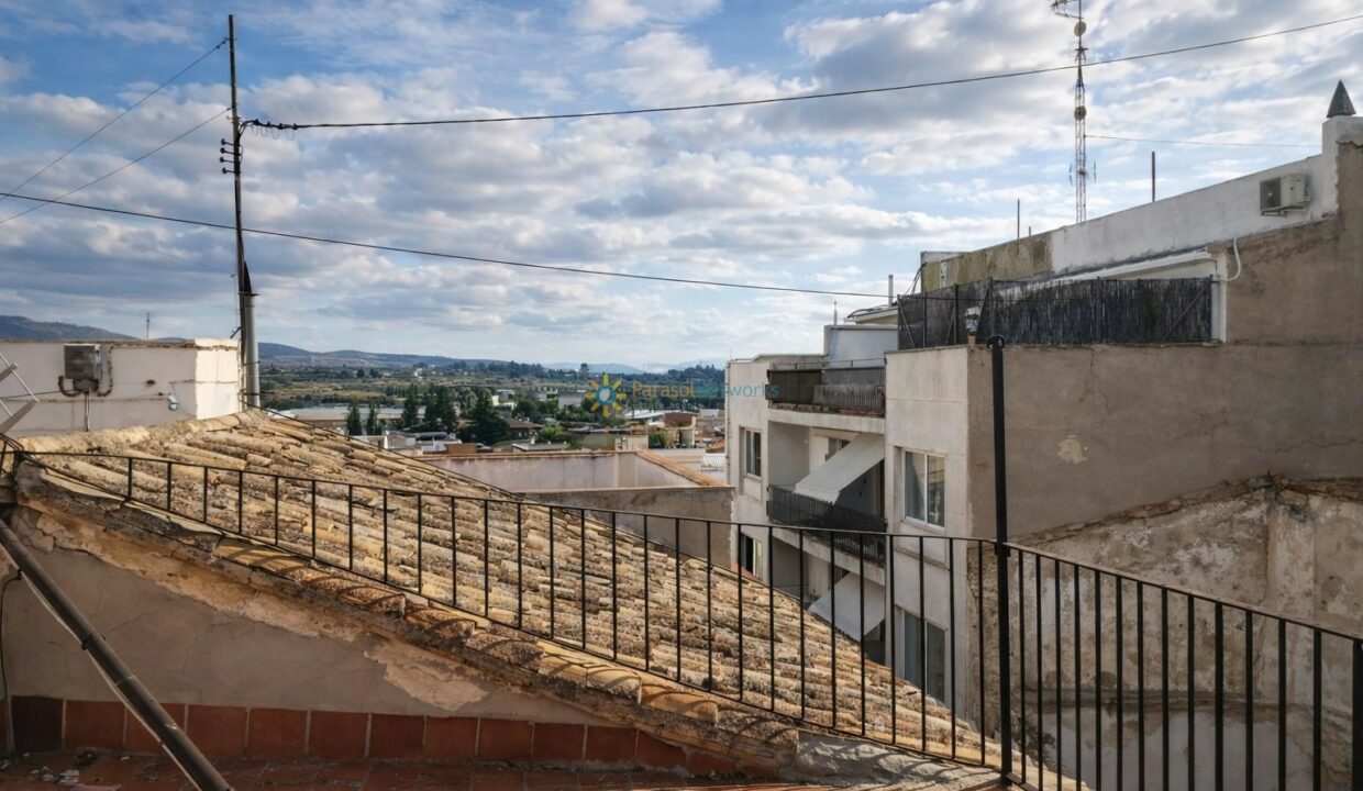 Terraza mediterránea con vistas al paisaje