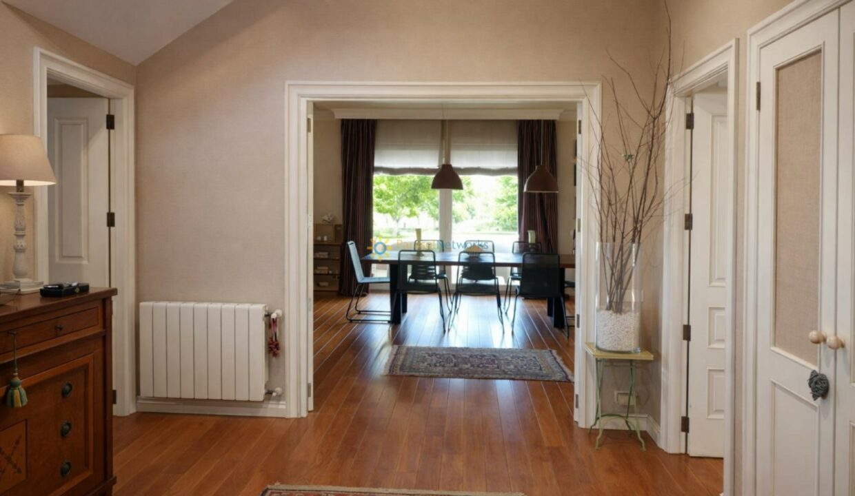 Transición entre hall y comedor