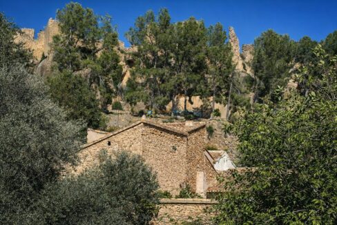 Villa antigua bajo el castillo(1)