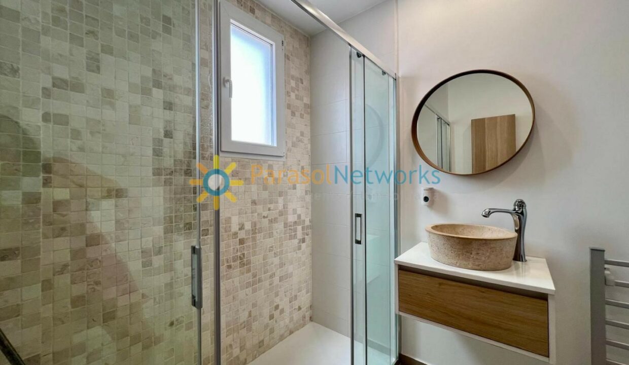 WhatsApp Image 2025-11-14 at 18.14.59