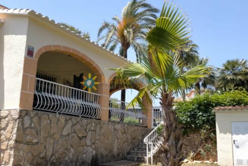 WhatsApp Image 2025-12-05 at 10.35.33 (1)