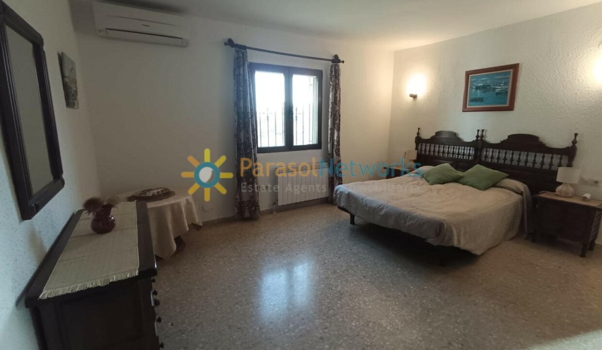 WhatsApp Image 2025-12-09 at 11.28.33 (3)