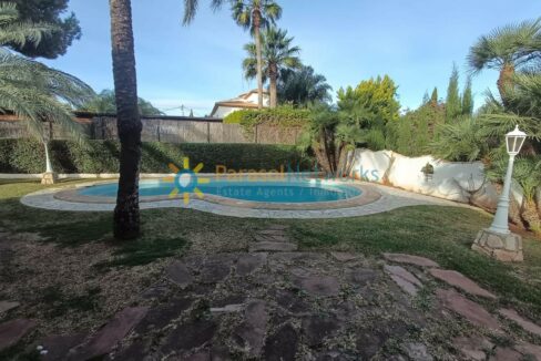 WhatsApp Image 2025-12-09 at 11.28.37 (2)