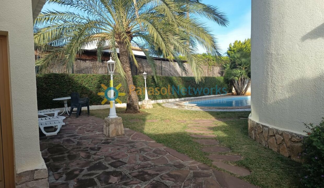 WhatsApp Image 2025-12-09 at 11.28.40