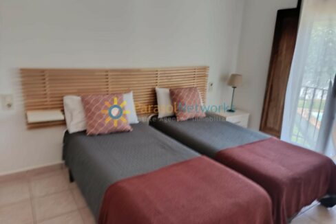 WhatsApp Image 2025-12-12 at 10.58.41 (1)