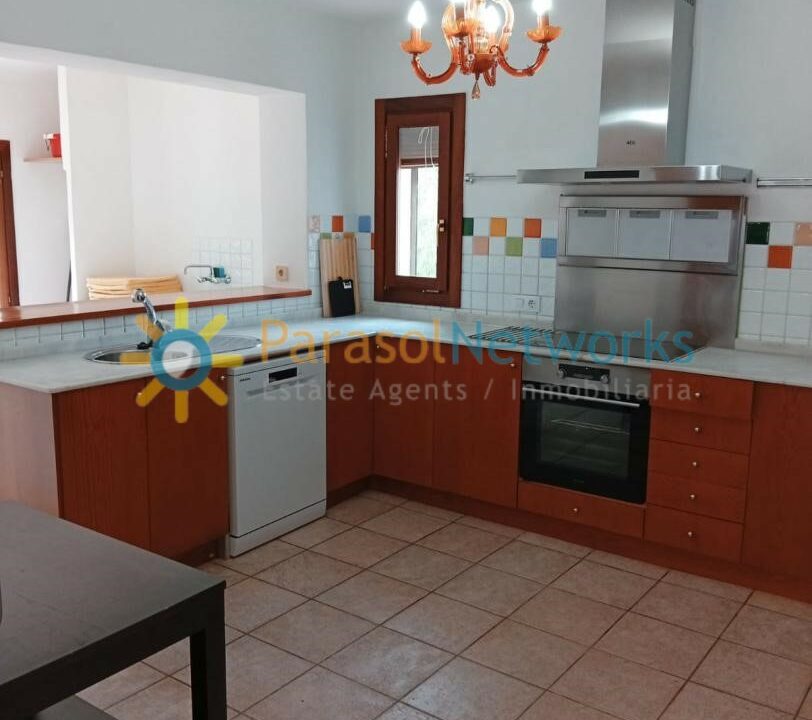 WhatsApp Image 2025-12-12 at 10.58.43 (2)