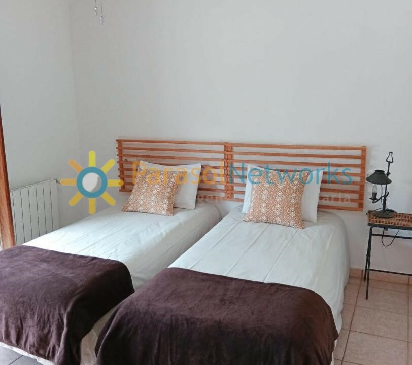 WhatsApp Image 2025-12-12 at 10.58.43 (3)